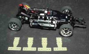 Závěsy nápravy pro mini-z MR03 speciál (set 4ks - sklolaminát 0,8mm)